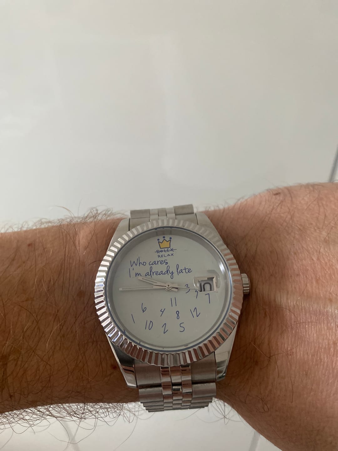 Customer photo review of EONDATE MAXI CLASSIC WATCH