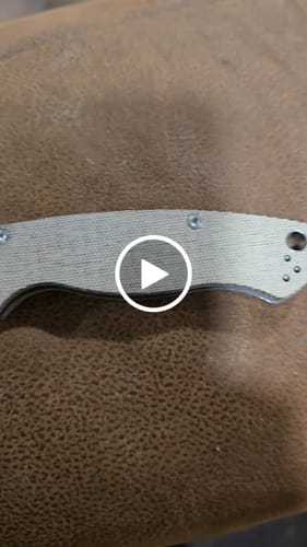 Customer video review of Spyderco Para Military 2 Cruwear Micarta 3.47"