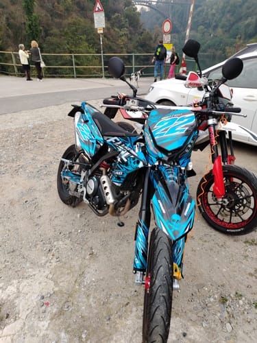 Customer photo review of Full Holographic Chrome