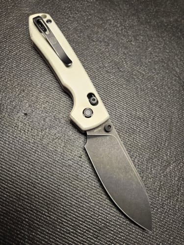 Customer photo review of Vosteed Raccoon Crossbar Lock Knife 3.25"