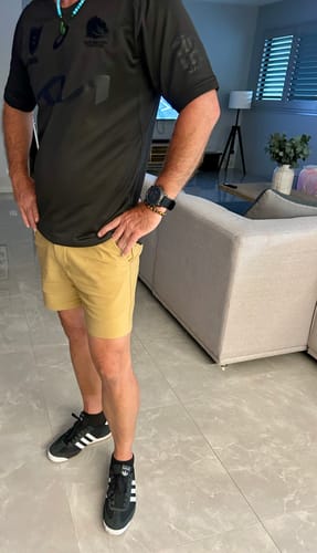 Customer photo review of Ultra-Stretch 5" Chino Shorts - Beige