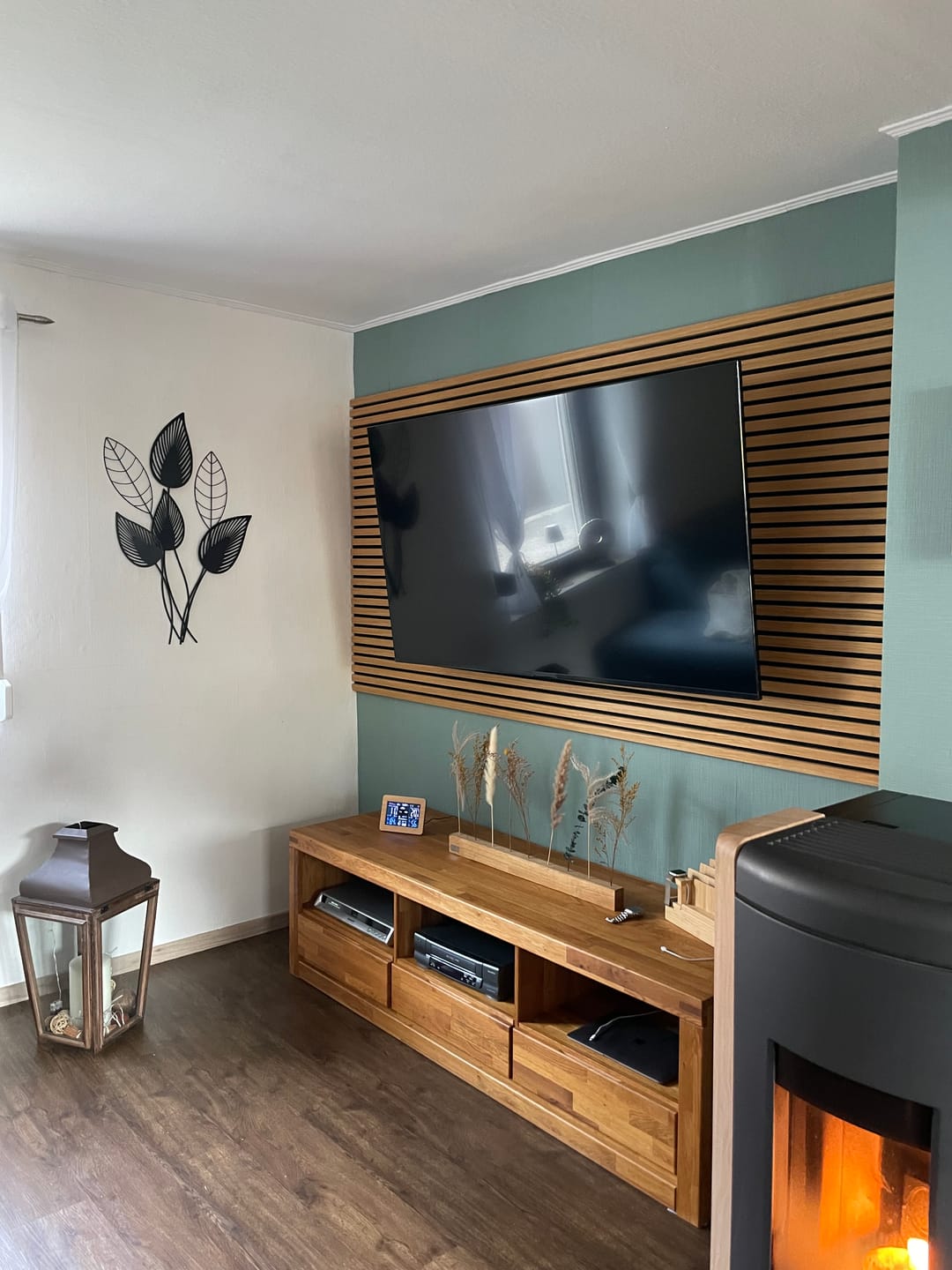 Customer photo review of Akustikpaneele Rustikale Eiche | 240 cm x 60 cm | Dreiseitiges Echtholzfurnier