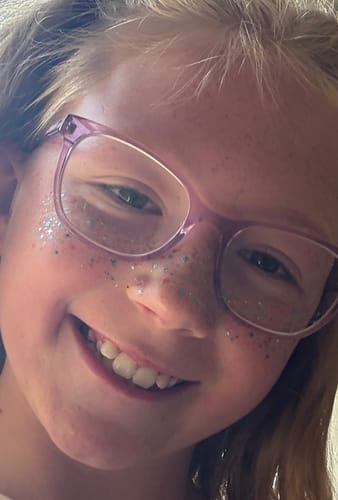 Customer photo review of Show Stopping Eye Wings
