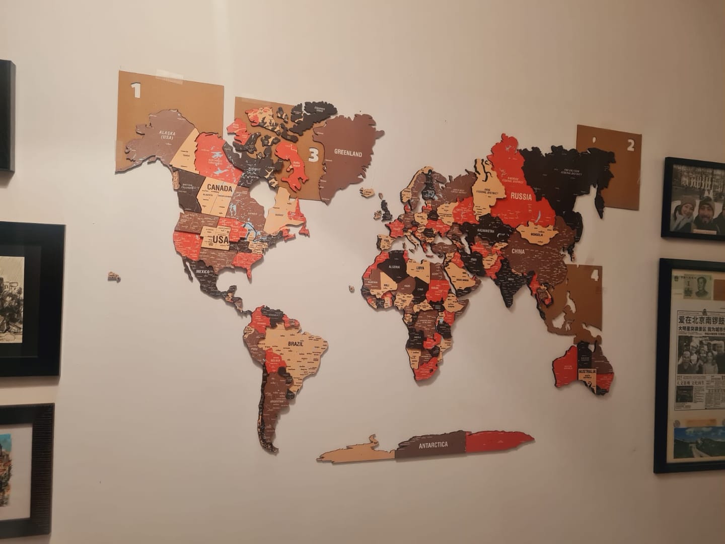 Customer photo review of Renkli Baskılı 3D Ahşap Dünya Haritası (Sage)