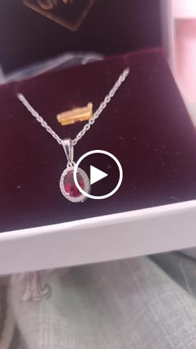 Customer video review of Silver Garnet Glimmer Pendant With Link Chain