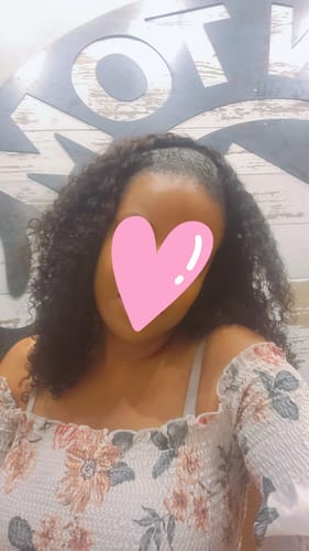 Customer photo review of CurlyMe 3 In 1 Half Wig Kinky Curly Glueless Install Half Wig With Draw-string Beginner Friendly