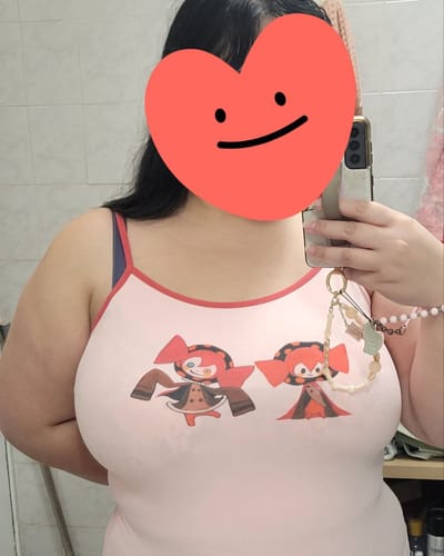 Customer photo review of Bebe Cropped Cami