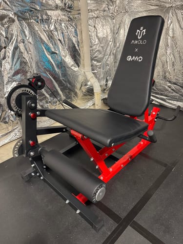 Customer photo review of TAWERET™  1:1 Cable Ratio Leg Extension and Curl Machine