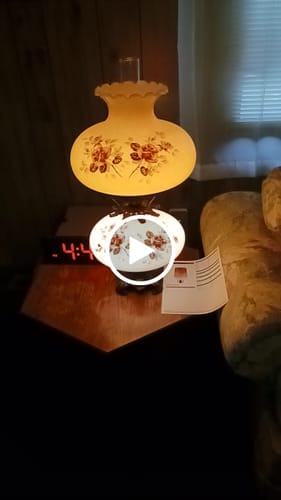 Customer video review of Flame Effect Fire LED Fire Light Bulb Flaming Flicker 120V 240V Screw Base