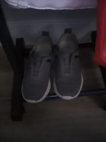 Customer photo review of Zapatillas de vestir caladas de Yumas Curazao