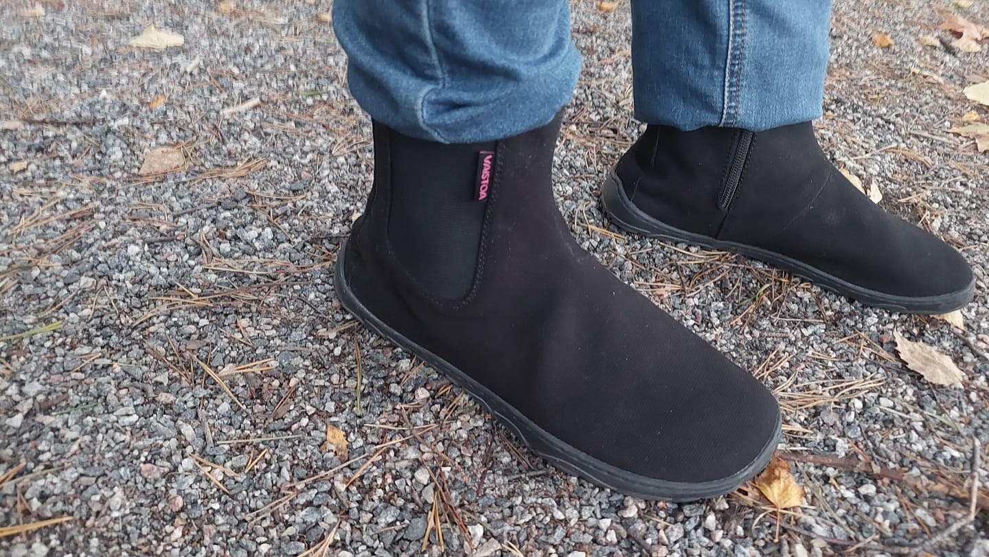 Customer photo review of Vaistoa Kajo -paljasjalkanilkkurit