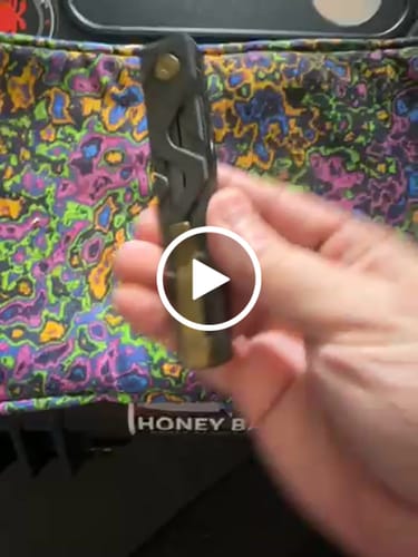 Customer video review of Ruike P878-AK Pocket Knife 14C28N 3.38"