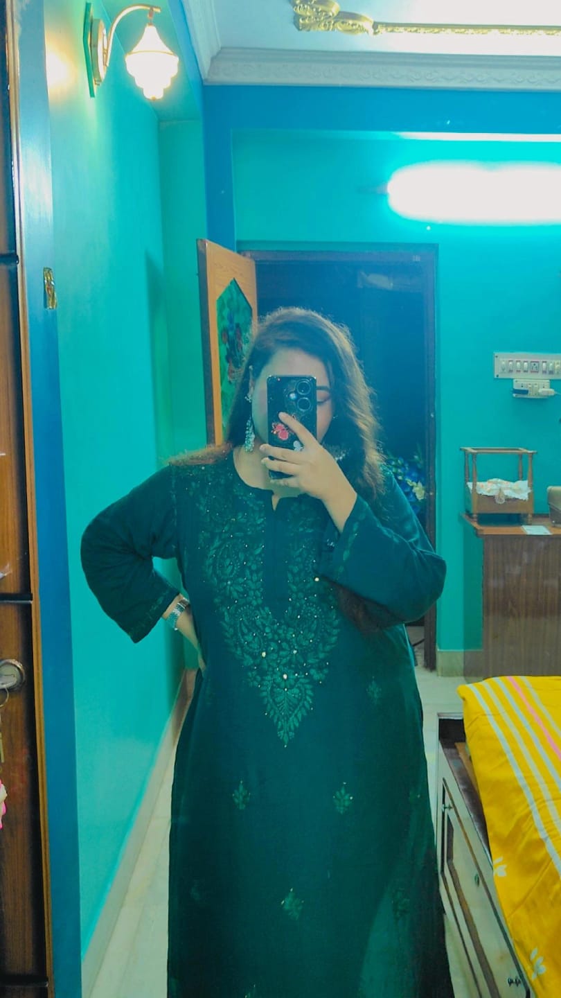 Customer photo review of Bottle Green 2 piece Rayon Mukaish set