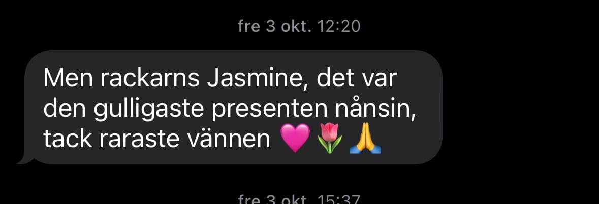 Customer photo review of Mobilskal din Hund | Valnöt