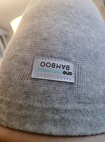 Customer photo review of Premium Bamboo Knee Sleeve (Single)