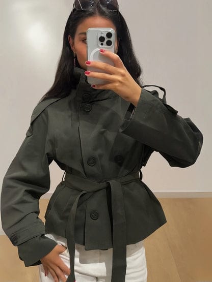 Customer photo review of trench