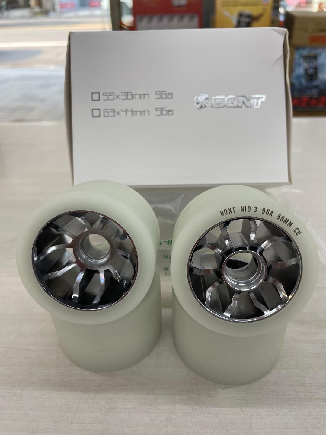 Customer photo review of Bont Nio 3 Roller Skate Wheels