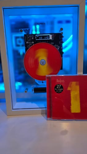 Customer photo review of M1 Music Frame CD Player