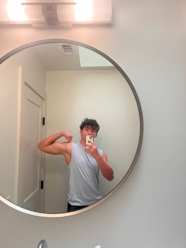 Customer photo review of Core Sleeveless Athletic Tank