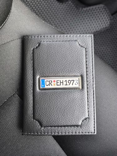 Customer photo review of Fahrzeugschein Hülle mit Deutschland Kennzeichen