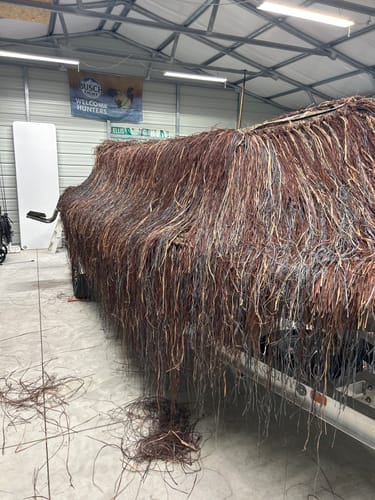 Customer photo review of Hunting Blind Raffia Grass (Individual)