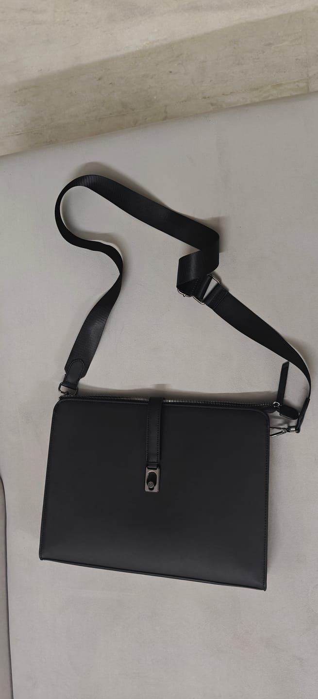 Customer photo review of HYBRID LAPTOP BAG