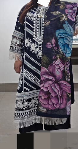 Customer photo review of ATR-1129 - Navy Blue - Sehrish B Lux Linen