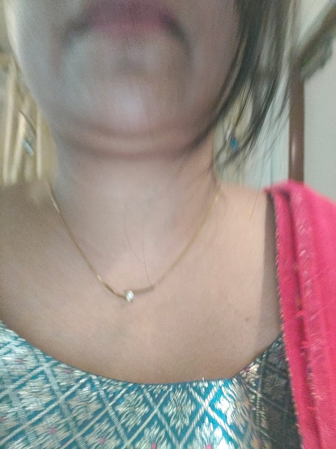 Customer photo review of Simple Chain Necklace with Star Charm