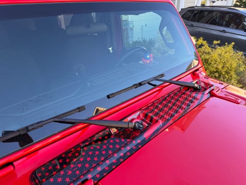 Customer photo review of Cowl Wiper Panel Hydrographic (Fits JL/JT 2018-2025)