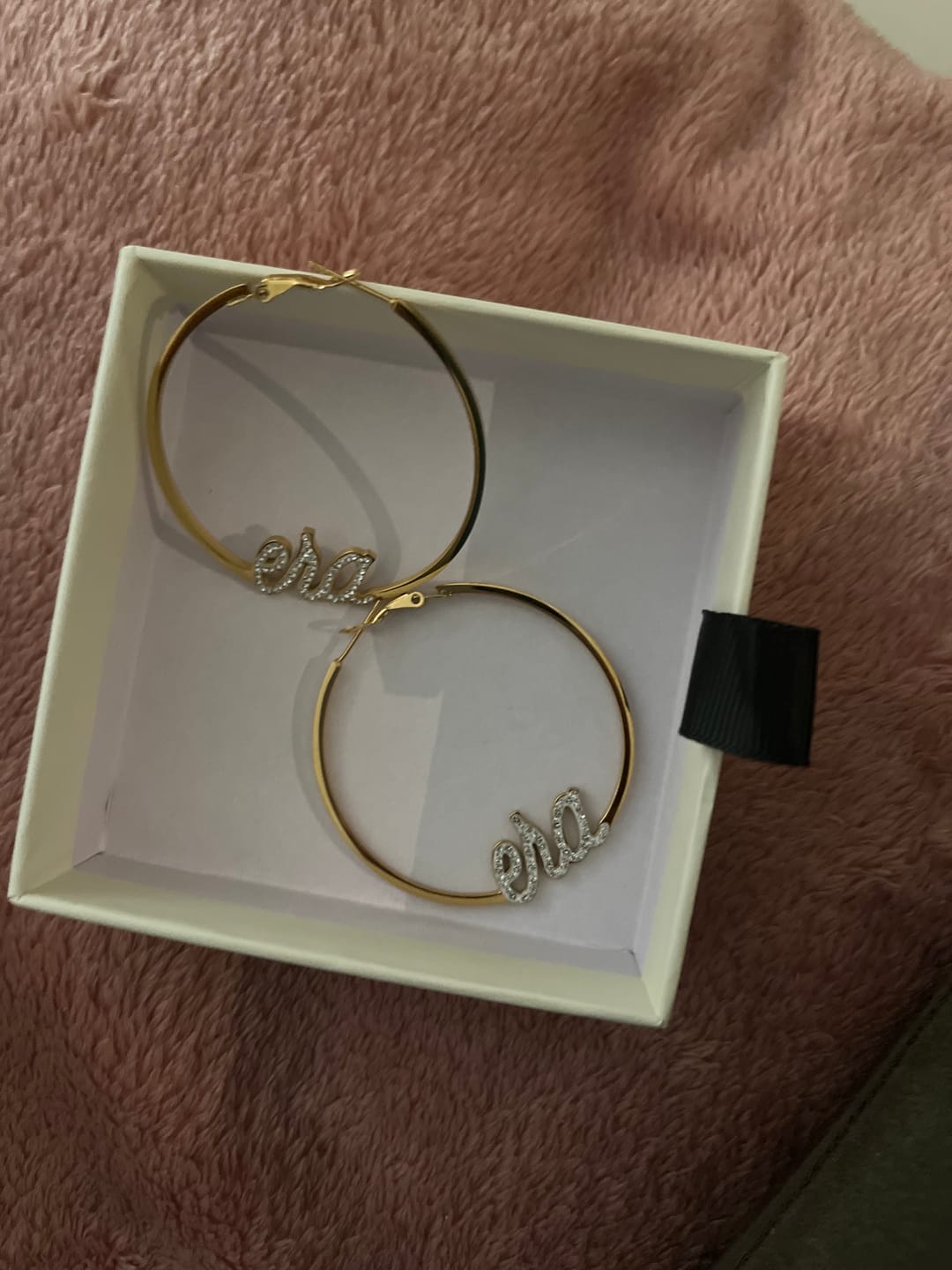 Customer photo review of Gold Precious Era Logo Hoops