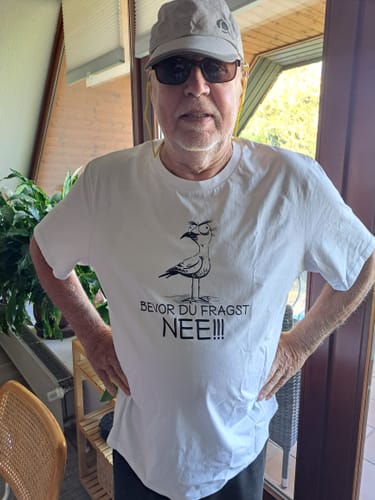 Customer photo review of Möwe Footprints2  · Unisex Bio Hoodie