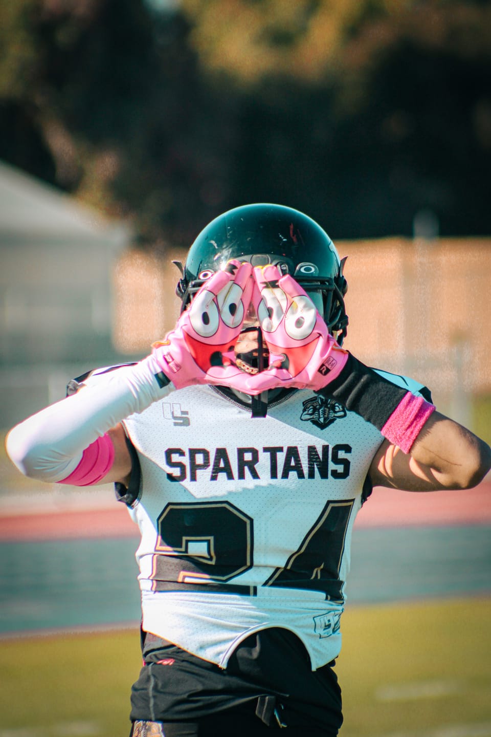 Customer photo review of Patrick Football Gloves - VPS5 By Phenom Elite