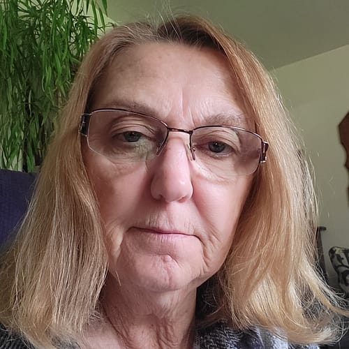 Customer photo review of Instant Dye Shampoo