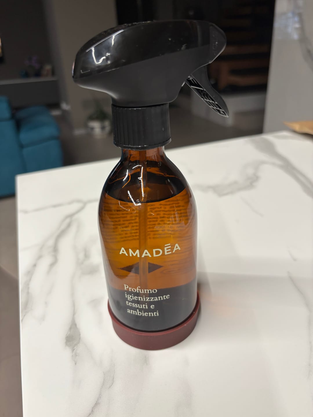 Customer photo review of Profumo "Classic" igienizzante tessuti e ambienti 300ml