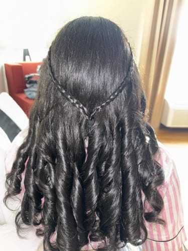 Customer photo review of Automatic Curling Iron 1 1/4 inch with 3 Temperatures Fast Heating, 2-Way Rotation