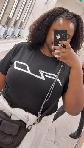 Customer photo review of CurlyMe 3 In 1 Half Wig Afro Kinky Curly Glueless Install Half Wig With Draw-string Beginner Friendly