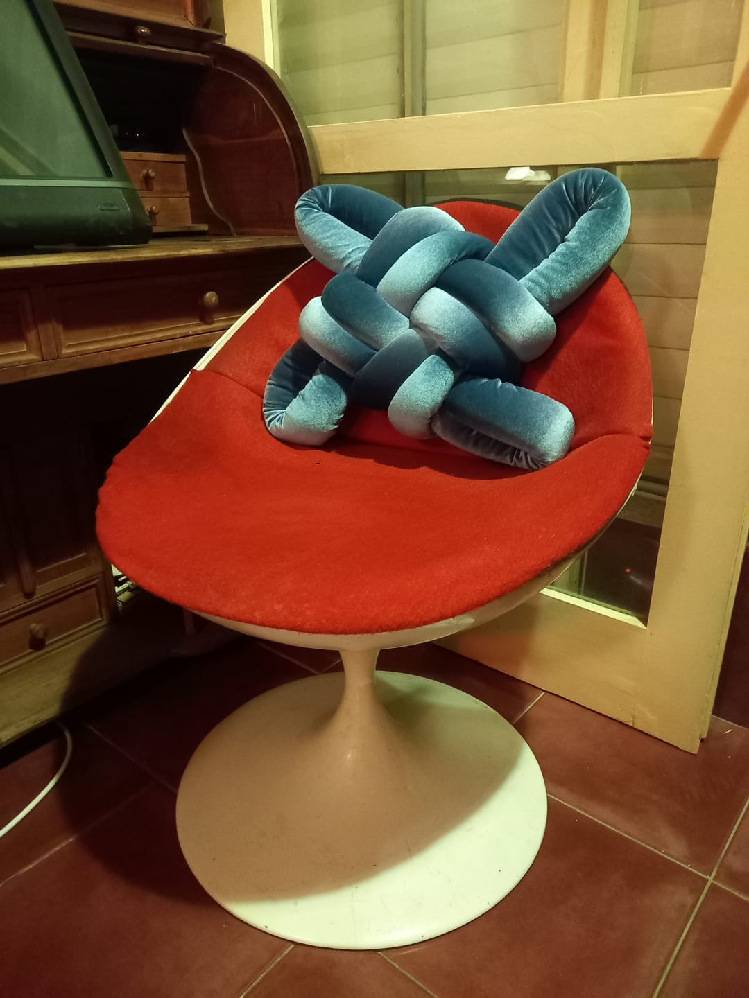 Customer photo review of Sage Velvet Knot Pillow
