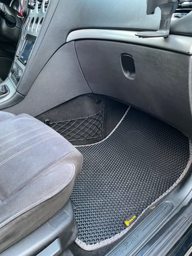 Customer photo review of Dywaniki samochodowe na zamówienie - Przód i tył