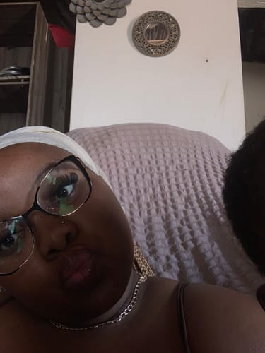 Customer photo review of Flora Lash Kit