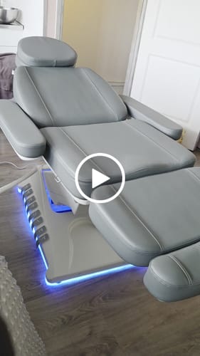 Customer video review of Kosmetikliege Elektrisch | Luxoria PRO 5 | Kosmetiksessel mit elektrischer Verstellung | 3 Jahre Garantie