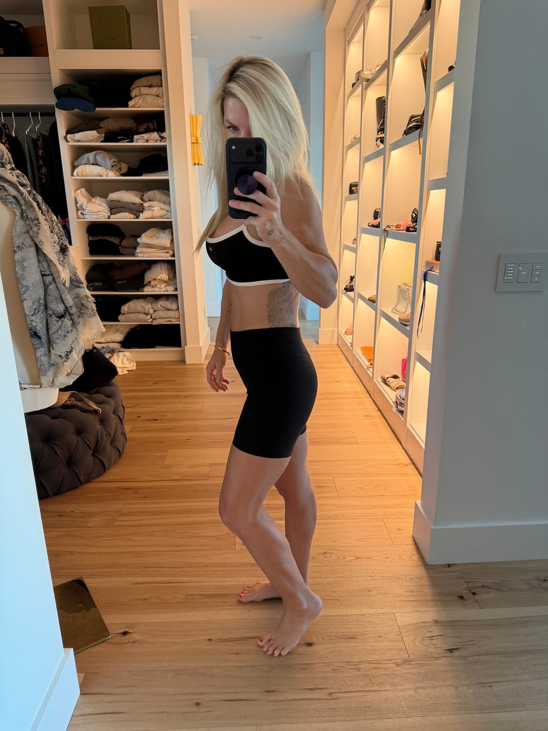 Customer photo review of The Essentials Short / Black
