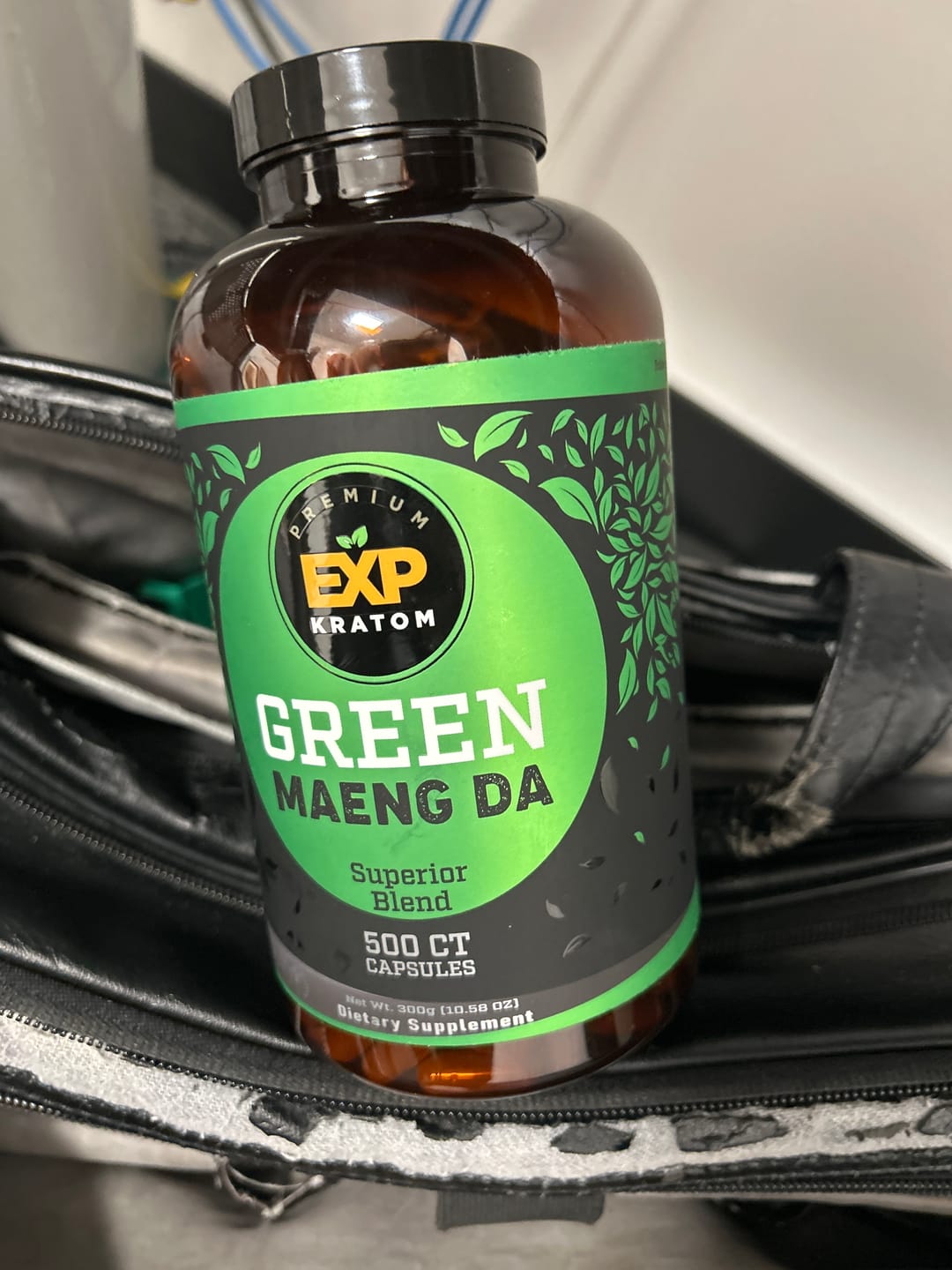 Customer photo review of EXP Premium Green Maeng Da Blend Capsules