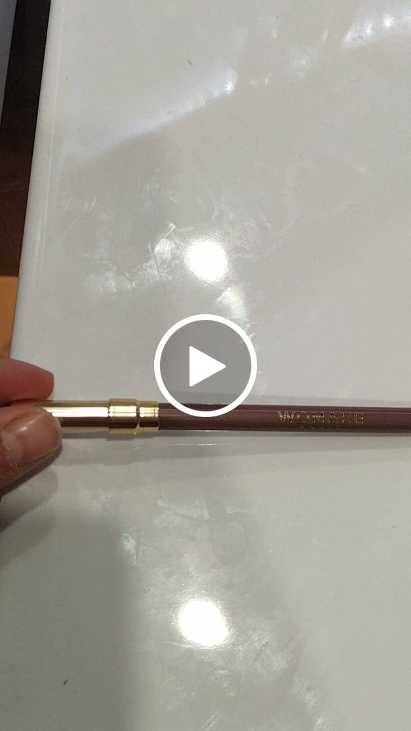 Customer video review of CRAYON NUDE