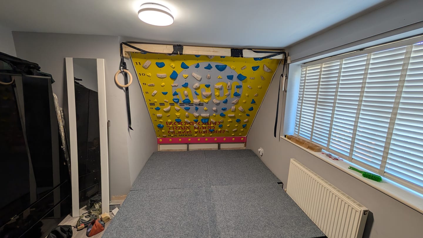 Customer photo review of BC-12 Vertical Wall Bed Concept 160cm
