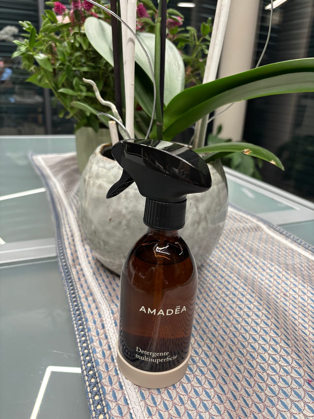 Customer photo review of Kit Detergente multisuperficie 300ml + 1 Litro