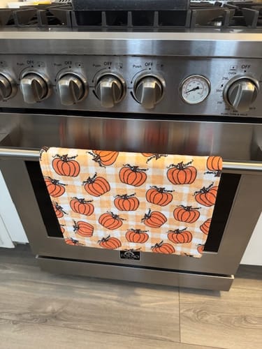 Customer photo review of Subtle F*ck Trump Pumpkin Hand Towel