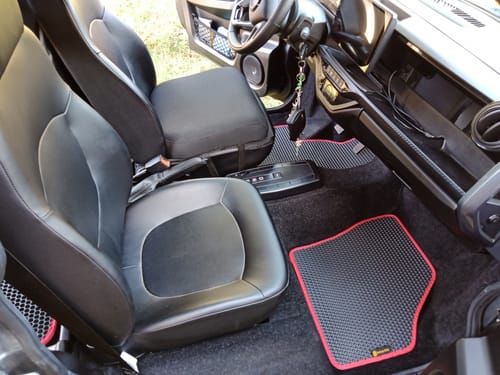 Customer photo review of Auto Fußmatten nach Maß - Vorne