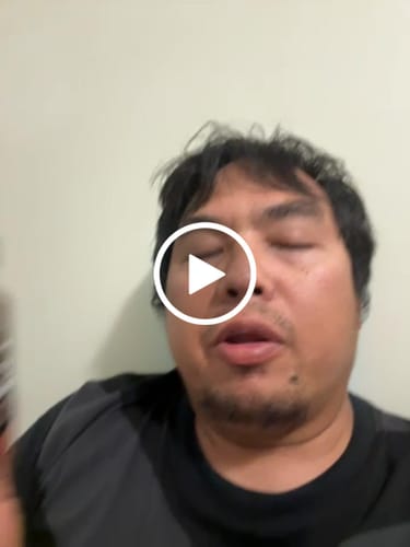 Customer video review of Mini Organic Moringa Capsules