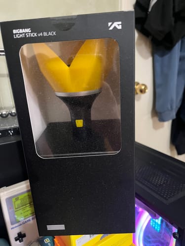 Customer photo review of BIGBANG - OFFICIAL LIGHT STICK VER.4