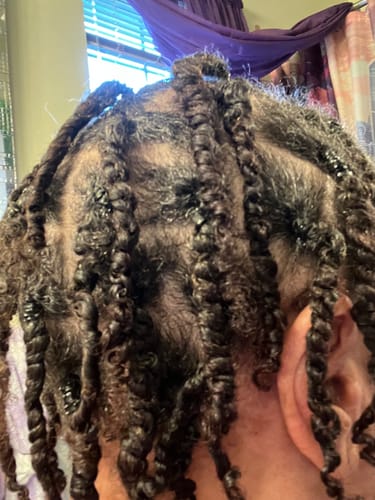 Customer photo review of REFRESH CONDITIONING SPRAY